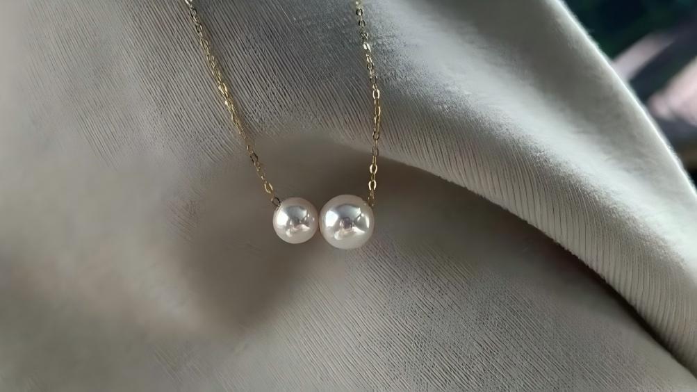 Color-Infused Pearls: How Pastel, Peacock & Golden Hues Are Leading Jewelry Trends in 2025