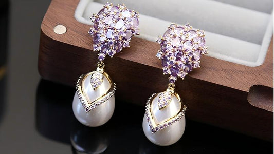 Birthstones & Meaning: Choosing Gemstone Jewelry with Purpose