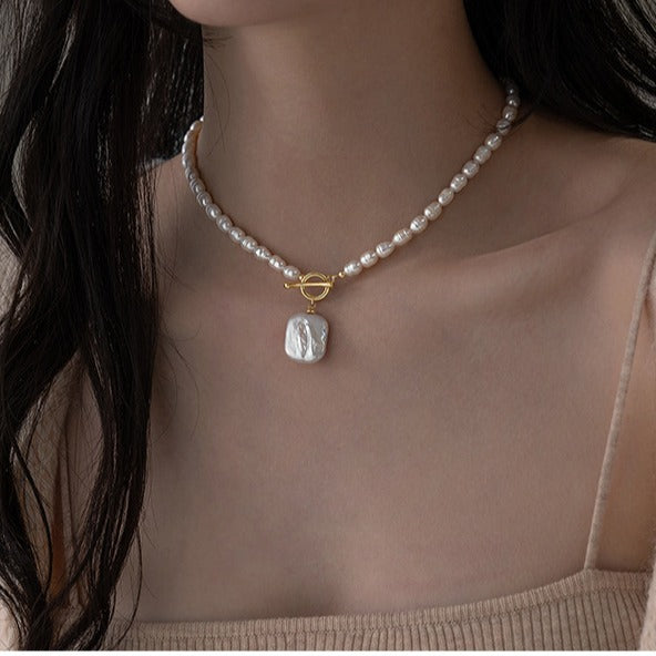 Koyace Baroque Square Pendant Pearl Necklace