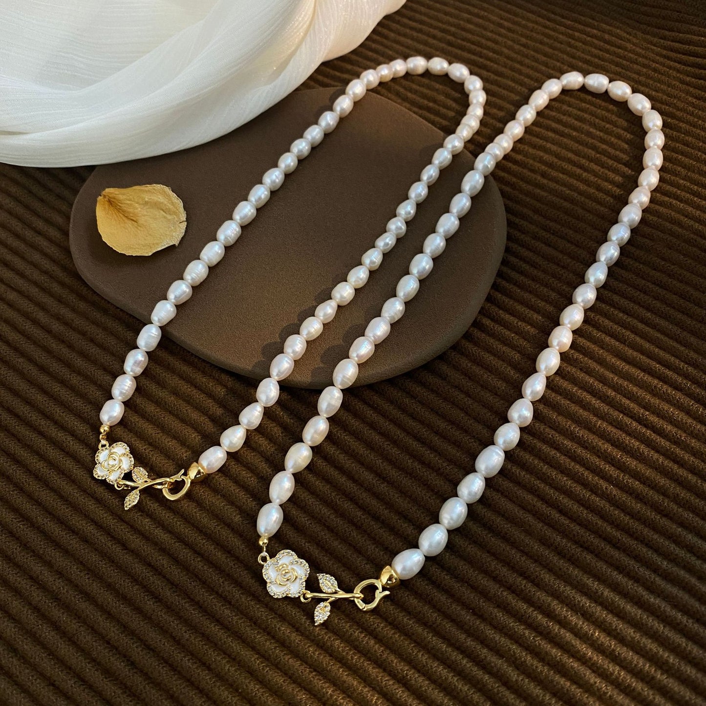 Koyace Camellia 5-6mm Oval Pearl Necklace Bracelet
