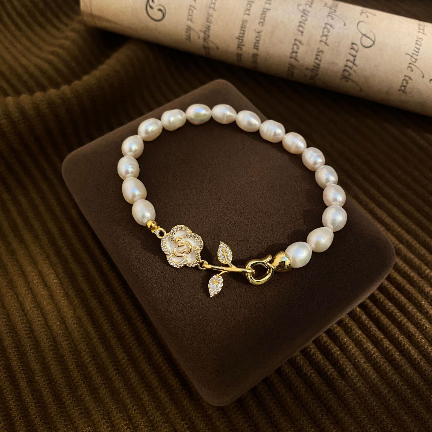 Koyace Camellia 5-6mm Oval Pearl Necklace Bracelet