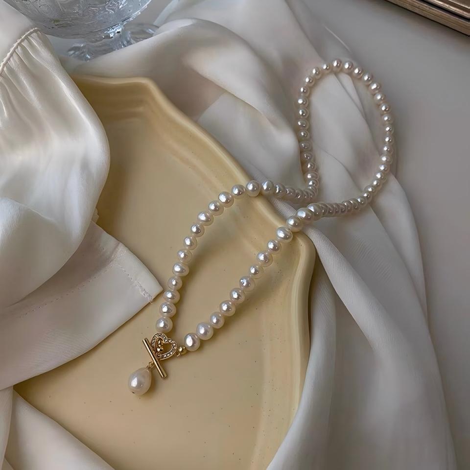 Koyace Heart-shaped Toggle Beaded Pearl Necklace