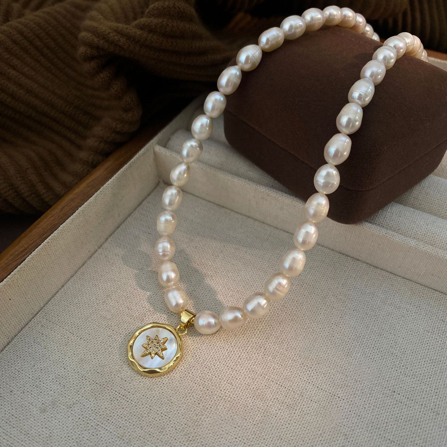 Koyace Octagonal Star Pendant 7mm Pearl Necklace