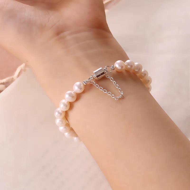 Koyace Oval Beaded Pearl Magnetic Clasp Bracelet