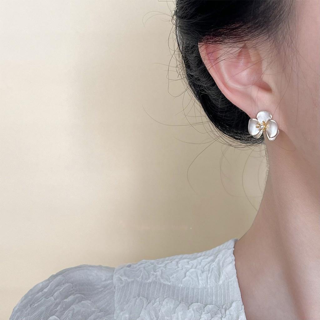 Koyace Phalaenopsis Flower Stud Earrings