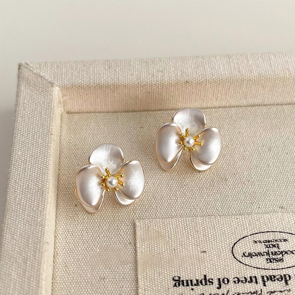 Koyace Phalaenopsis Flower Stud Earrings