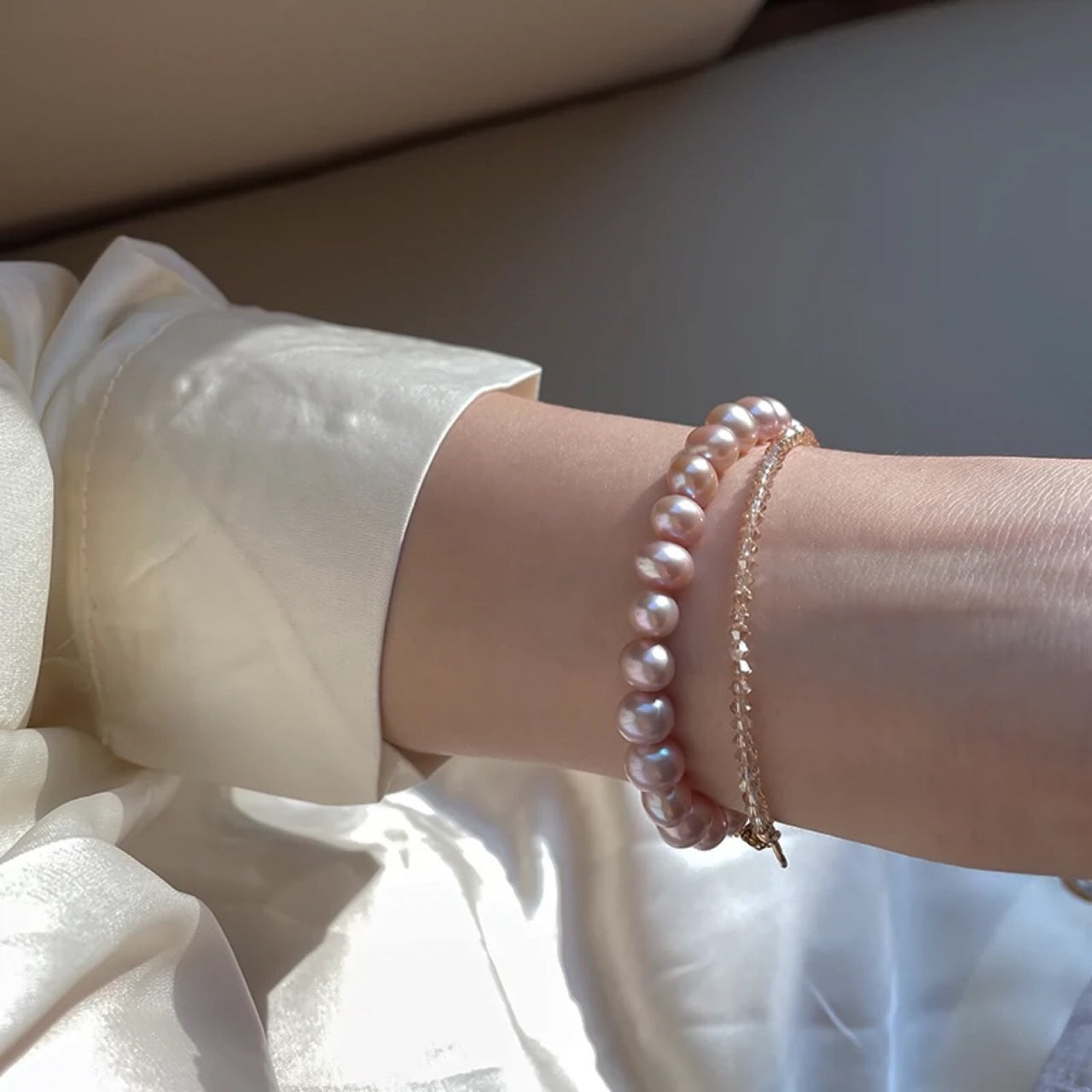 Koyace Pinkish-purple Oval Beaded Pearl Bracelet