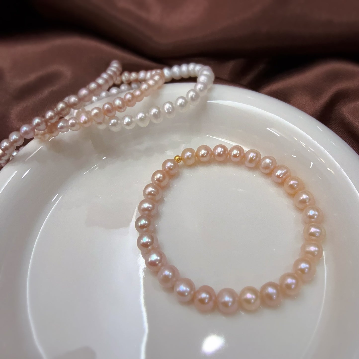 Koyace Pinkish-purple Oval Beaded Pearl Bracelet