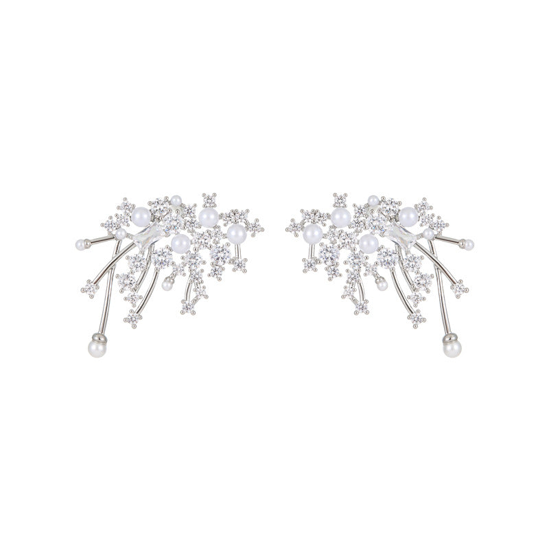 Koyace Sparkling Nebula Copper Inlaid Zircon Stud Earring