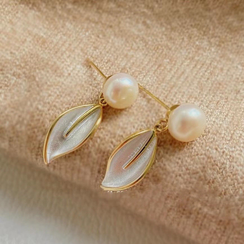Koyace White Leaf Pendant Pearl Earrings