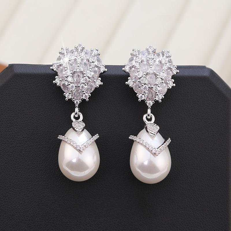 Koyace Zircon Inlaid Teardrop-Shaped Pearl Earrings