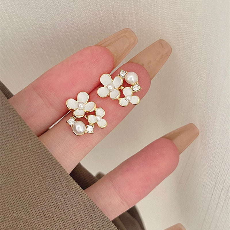 Koyace Zircon Pearl Small Flower Stud Earrings