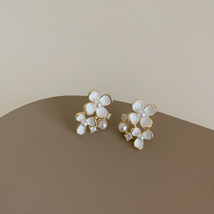 Koyace Zircon Pearl Small Flower Stud Earrings