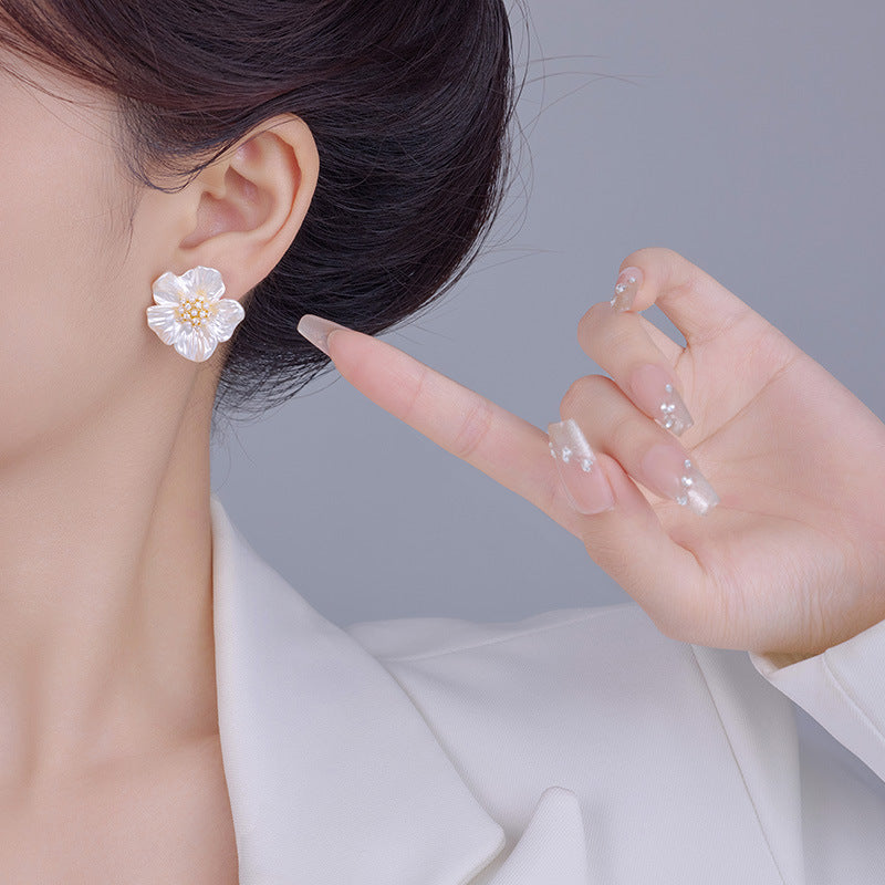Koyace Zircon Stamens Artificial Pearl Flower Stud Earrings