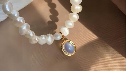 Pearl Jewelry Trends 2025: Breaking the Rules with Mixed Materials & Layered Designs