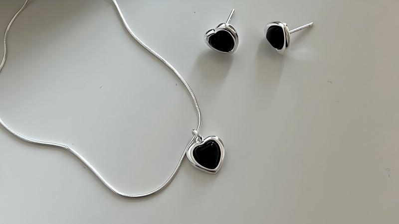 From Sketch to Necklace: Behind the Scenes of Jewelry Design at Koyace
