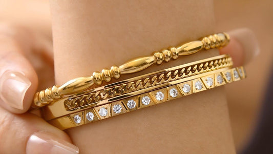 Metal Statements: How Bold Chains & Sculptural Metals Are Stealing the Spotlight in 2025