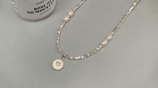 Expressive Elegance: Why 'Quiet Luxury' Pearls Are the Everyday Must-Haves
