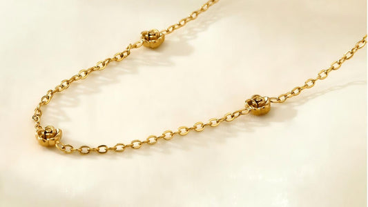 Minimal Metal, Maximum Edge: Sculptural Rings & Link Chains for Real Life