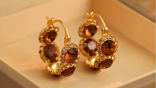 The Art of Layering: Build Your Signature Stack with Pearls & Metals