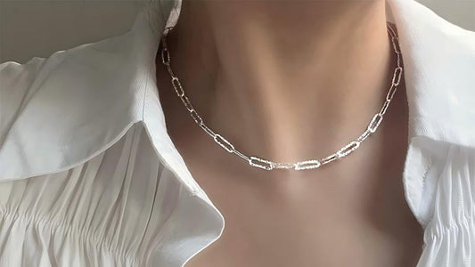 How to Choose the Perfect Jewelry for Your Skin Tone