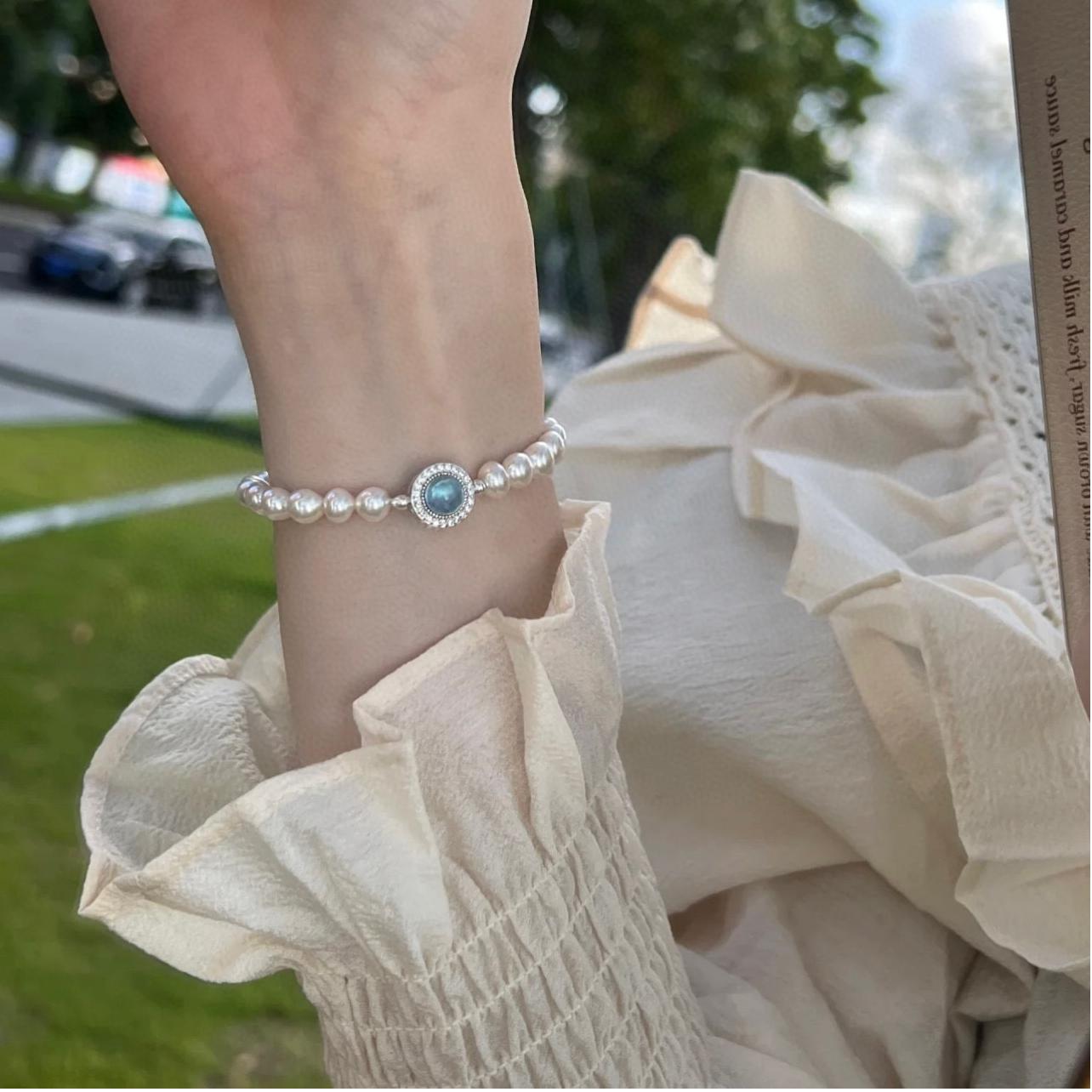 Koyace Gem-inlaid pearl beaded Bracelet