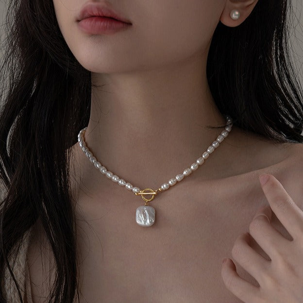 Koyace Baroque Square Pendant Pearl Necklace