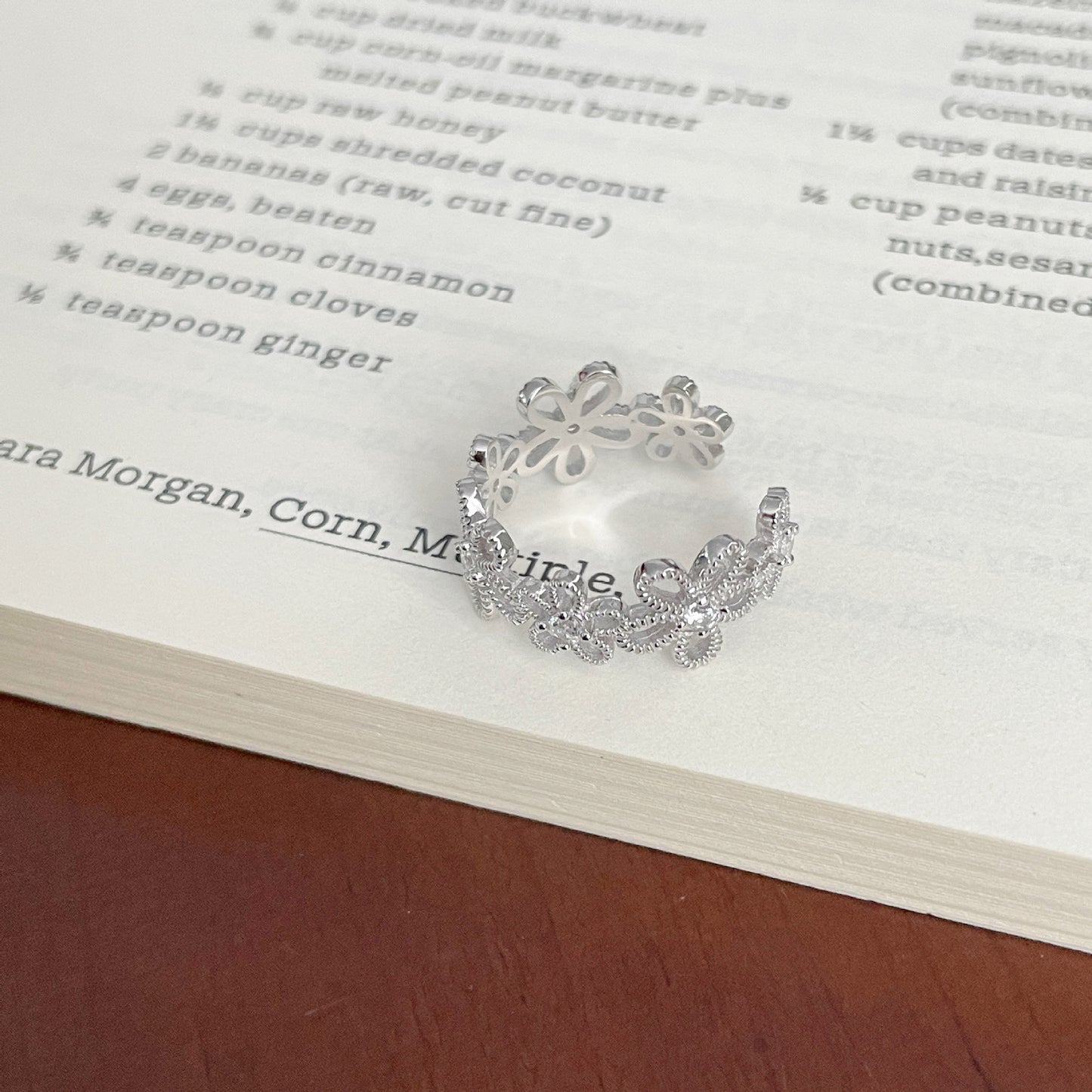 Koyace Hollowed-out Flower Lace Garland Open Ring