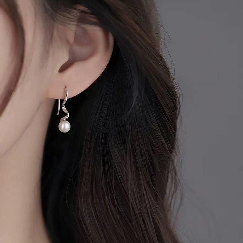 Koyace Irregular Spiral String Oval Pearl Earrings