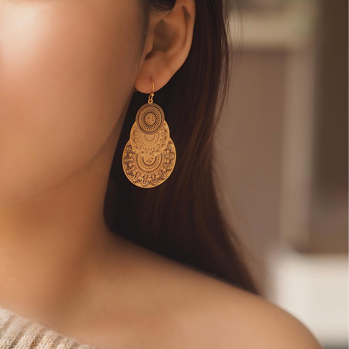 Koyace Lace Hollowed-out Pendant Three-layer Sheet Earrings