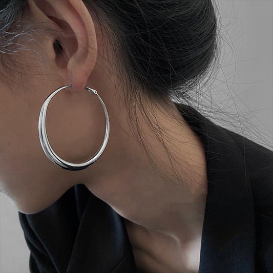 Koyace Metal Exaggerated Thick-rimmed Large Ring Earrings