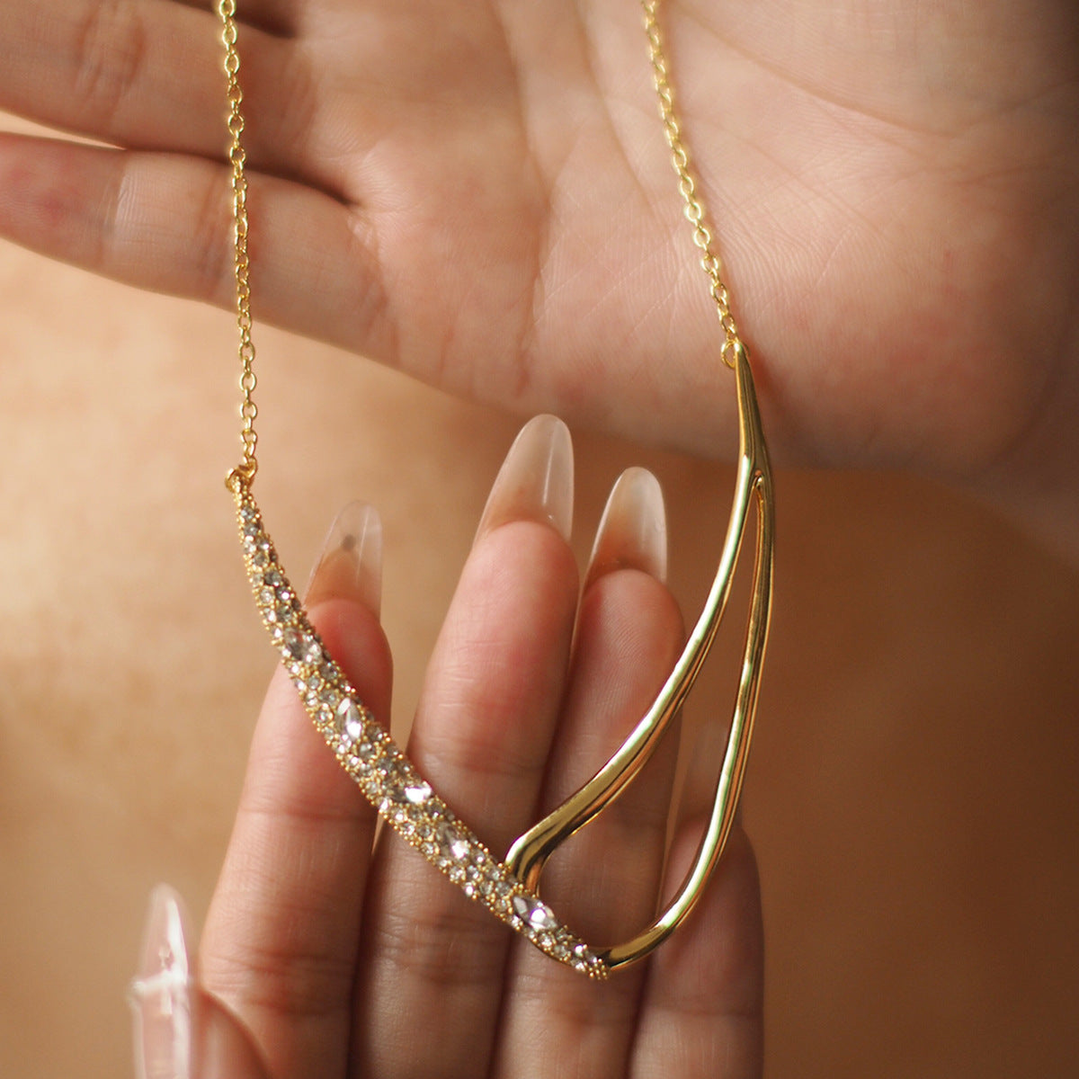 Koyace Metal Interlocking Small Diamond Design Necklace