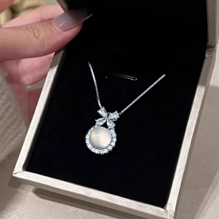 Koyace Round White Chalcedony Pendant Collarbone Chain Necklace S925