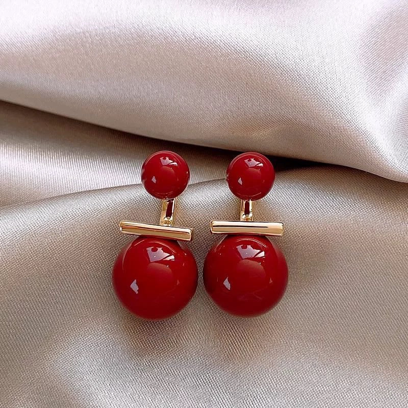 Koyace Simple Metal Line Double Pearl Earrings