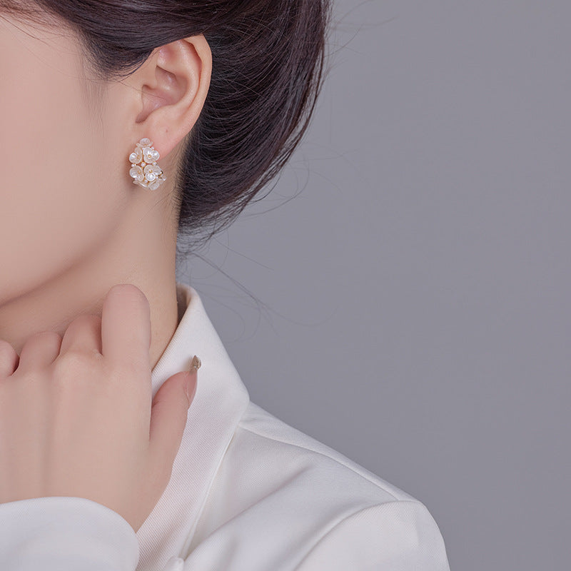 Koyace Small Flower Clusters Crescent-shaped Stud Earrings