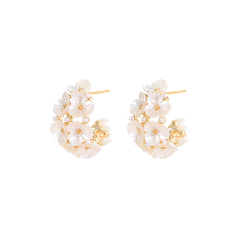 Koyace Small Flower Clusters Crescent-shaped Stud Earrings