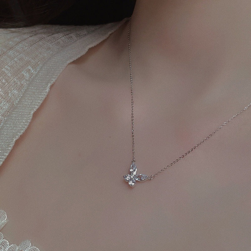Koyace Sparkling Butterfly Sweety Collarbone Necklace