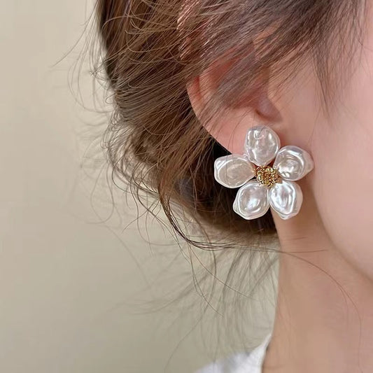 Koyace Pearl Flower Earring